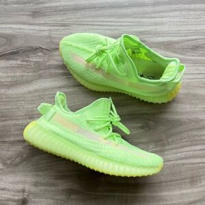 Adidas Yeezy Boost 350 V2 GID Glow Size 6 Men’s/ 7.5 Women’s